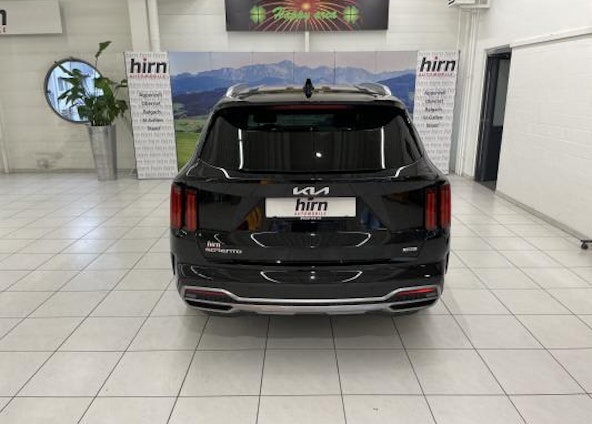 Vehicle image 3 Vehicle image 3