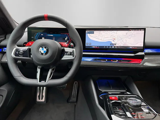 BMW M5 xDrive