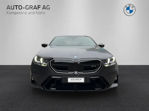 BMW M5 xDrive
