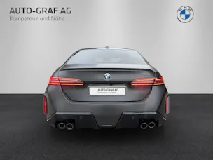 BMW M5 xDrive