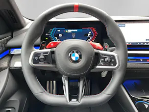 BMW M5 xDrive