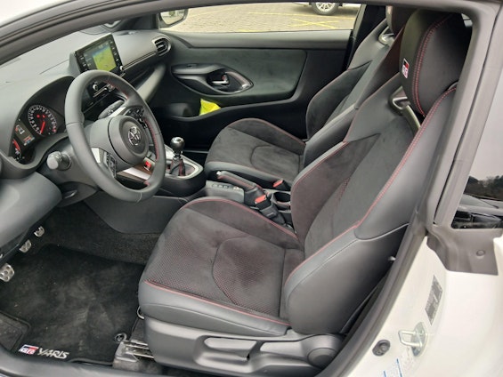 Vehicle image 8 Vehicle image 8