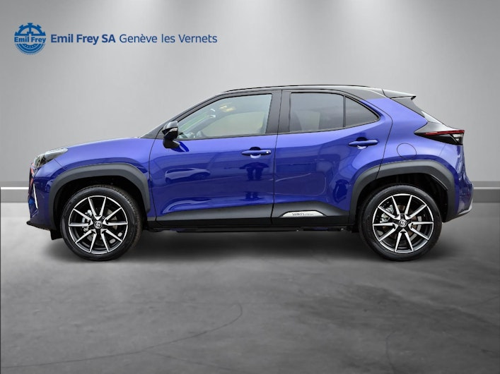 Vehicle image TOYOTA YARIS CROSS