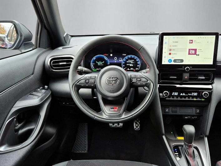 Vehicle image TOYOTA YARIS CROSS