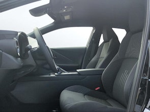 Vehicle image TOYOTA C-HR 2.0 PHEV Swiss Edition