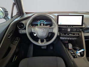 Vehicle image TOYOTA C-HR 2.0 PHEV Swiss Edition
