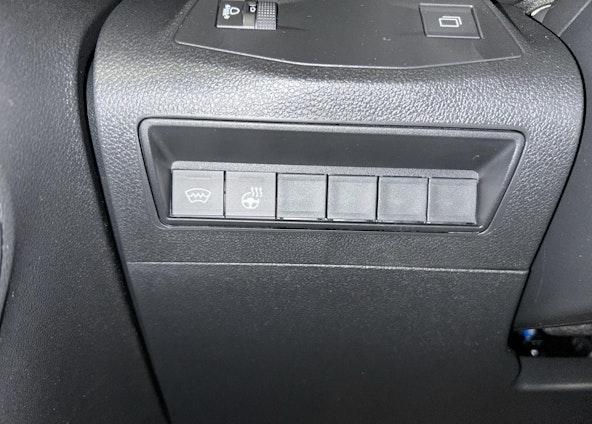 Vehicle image 12 Vehicle image 12