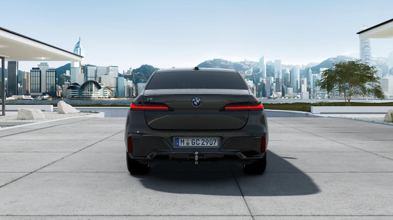 Vehicle image BMW i7