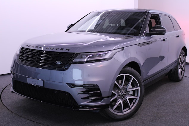 First vehicle image