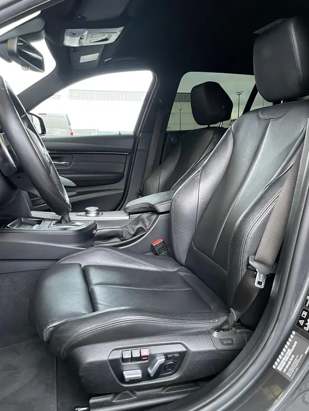 BMW 335d xDrive SAG Touring