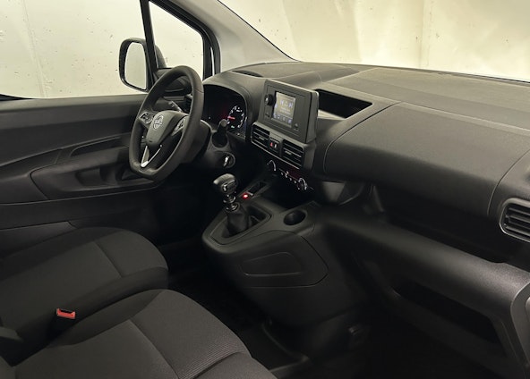 Vehicle image 11 Vehicle image 11