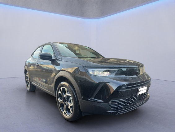 First vehicle image