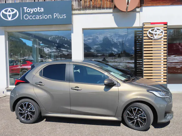 Toyota Yaris 1.5 VVT-i HSD Trend