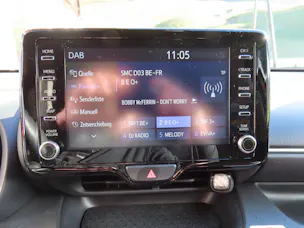 Toyota Yaris 1.5 VVT-i HSD Trend