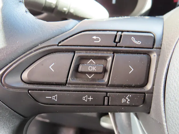 Toyota Yaris 1.5 VVT-i HSD Trend