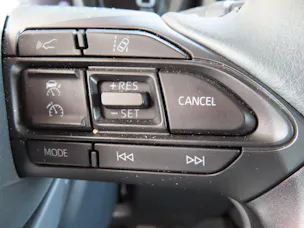 Toyota Yaris 1.5 VVT-i HSD Trend