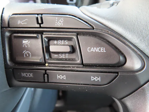 Toyota Yaris 1.5 VVT-i HSD Trend