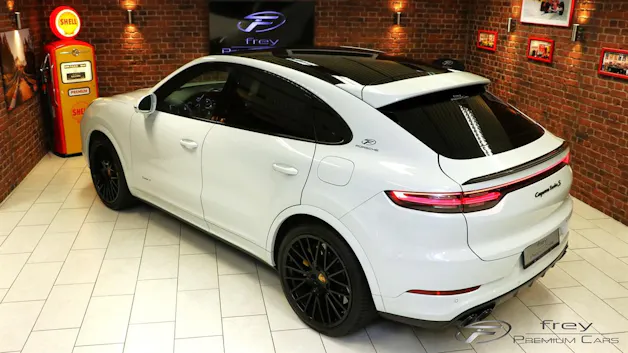 Porsche Cayenne Coupé 4.0 V8 Turbo S E-Hybrid