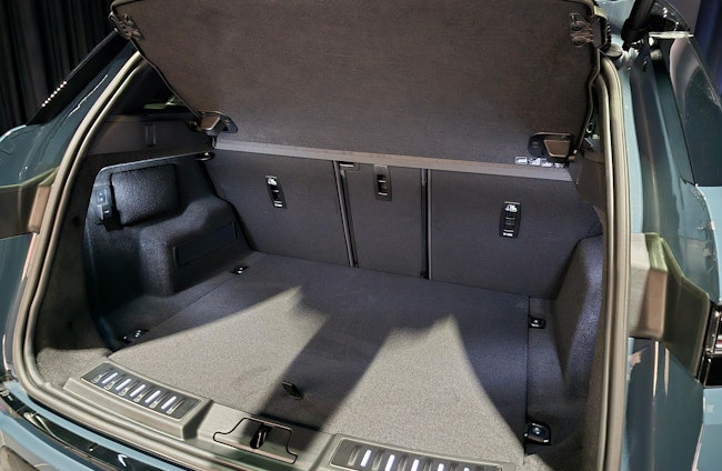 Vehicle image 3 Vehicle image 3