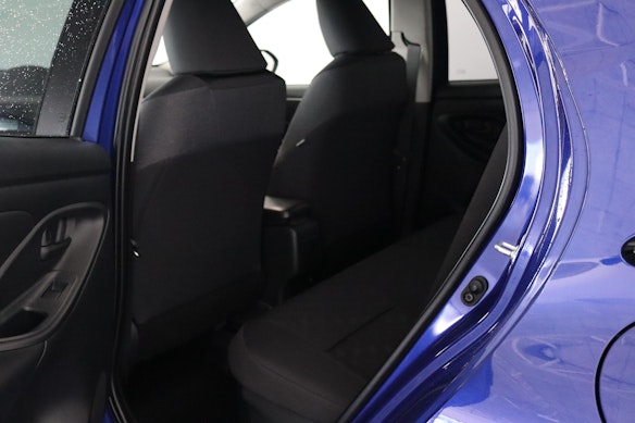 TOYOTA Yaris 1.5 VVT-i HSD Trend 3