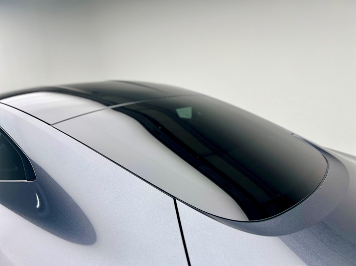 Fahrzeugbild ASTON MARTIN V12 Vantage