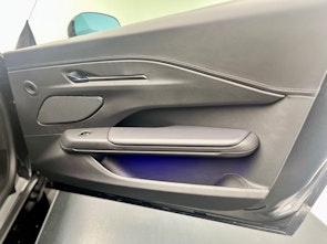 Vehicle image ASTON MARTIN Next Generation V8 Vantage Coupé 4.0 V8 Bi-Turbo