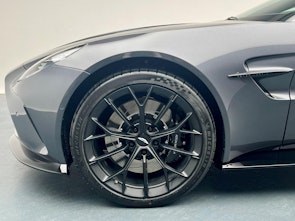 Vehicle image ASTON MARTIN Next Generation V8 Vantage Coupé 4.0 V8 Bi-Turbo