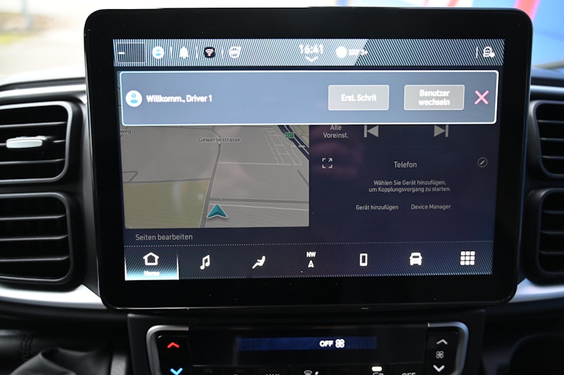 Vehicle image PEUGEOT BOXER