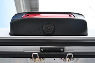 Vehicle image PEUGEOT Boxer Kaw. 335 L2H2 2.2 BlueHDi 140 S/S