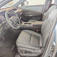 Vehicle image LEXUS RZ 450e Comfort