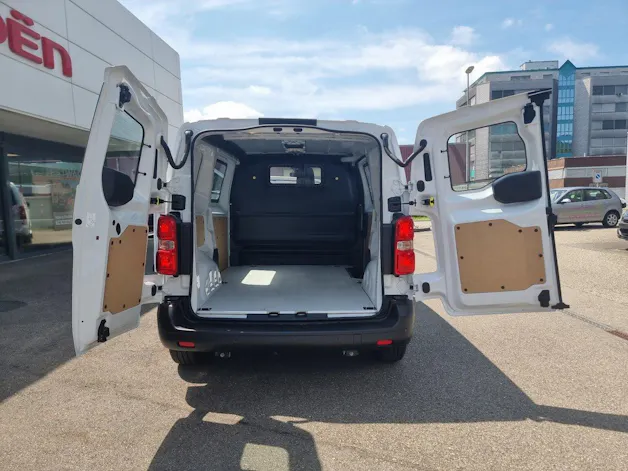 Citroën Jumpy Kaw. M 1.5 BlueHDi 120 Swiss Edition S/S