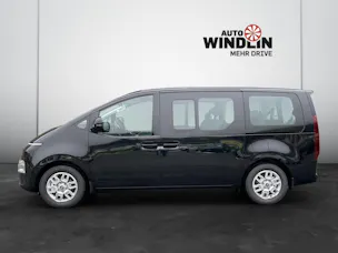 Hyundai Staria Wagon 1.6 GDi HEV Amplia
