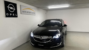 Vehicle image OPEL INSIGNIA