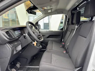 Peugeot Expert Kaw. Standard 2.0 BlueHDi 145 S/S