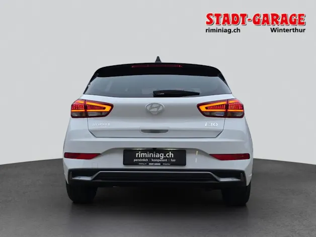 Hyundai i30 1.5 T-GDi Amplia