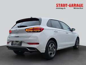 Hyundai i30 1.5 T-GDi Amplia