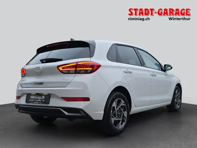 Hyundai i30 1.5 T-GDi Amplia