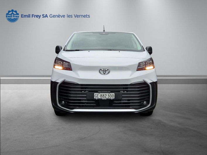 Vehicle image TOYOTA PROACE