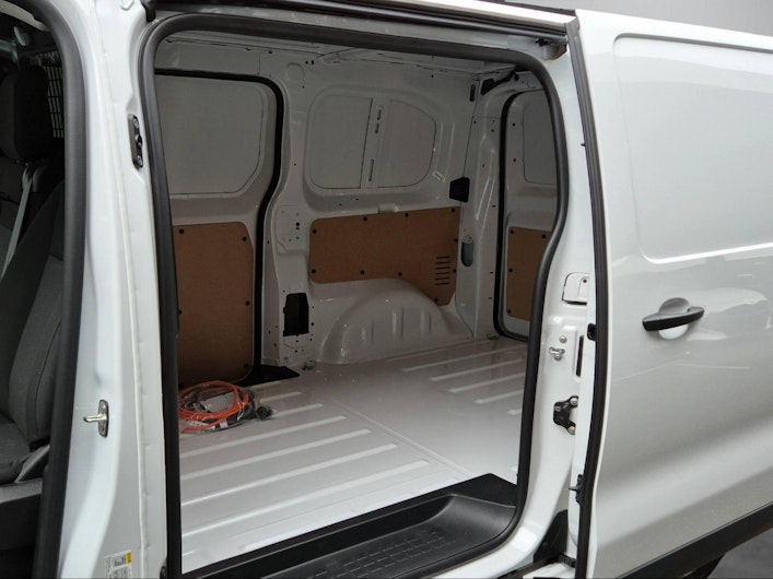 Vehicle image TOYOTA PROACE