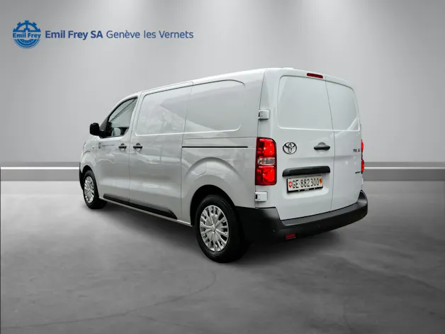 Toyota PROACE Van L1 75KWh Advanced