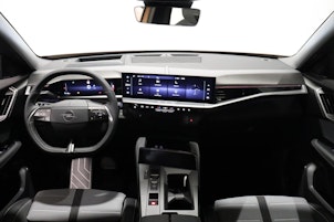 Vehicle image OPEL Grandland-e Electric GS