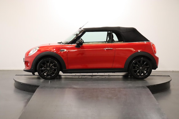 MINI Cabrio F57 1.5i Cooper 1