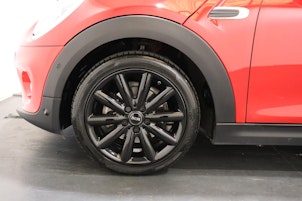 Vehicle image MINI Cabrio F57 1.5i Cooper