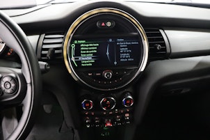 Vehicle image MINI Cabrio F57 1.5i Cooper