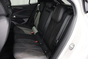 Vehicle image DS AUTOMOBILES 4 1.6 E-Tense Ligne Noire