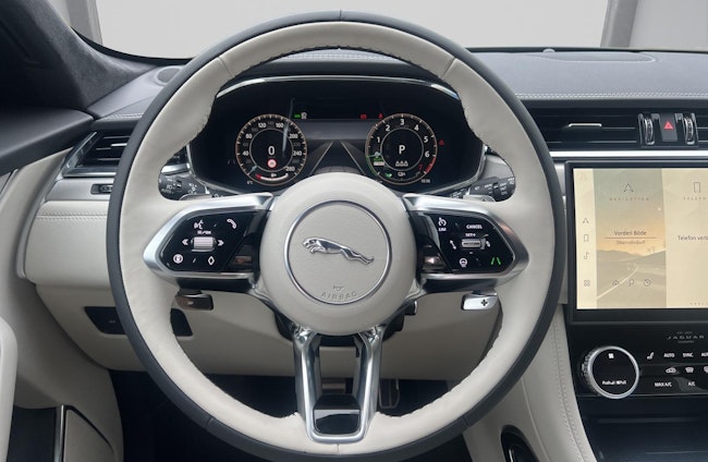 Vehicle image 7 Vehicle image 7