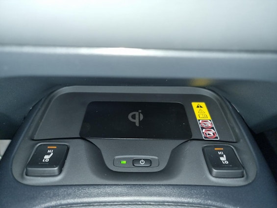 Vehicle image 13 Vehicle image 13