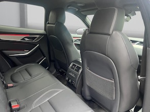 Vehicle image JAGUAR F-Pace 2.0 P400e R-Dynamic SE 90th Anniversary Ed. AWD