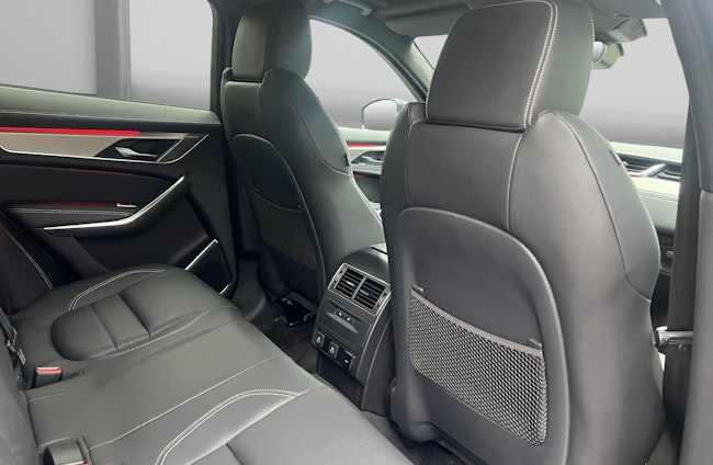 Vehicle image 14 Vehicle image 14