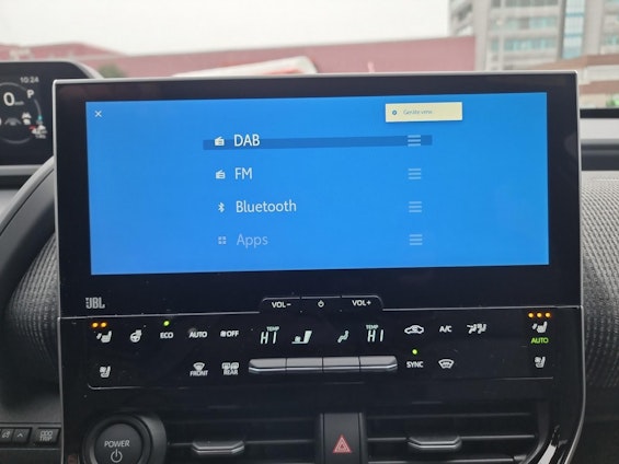 Vehicle image 14